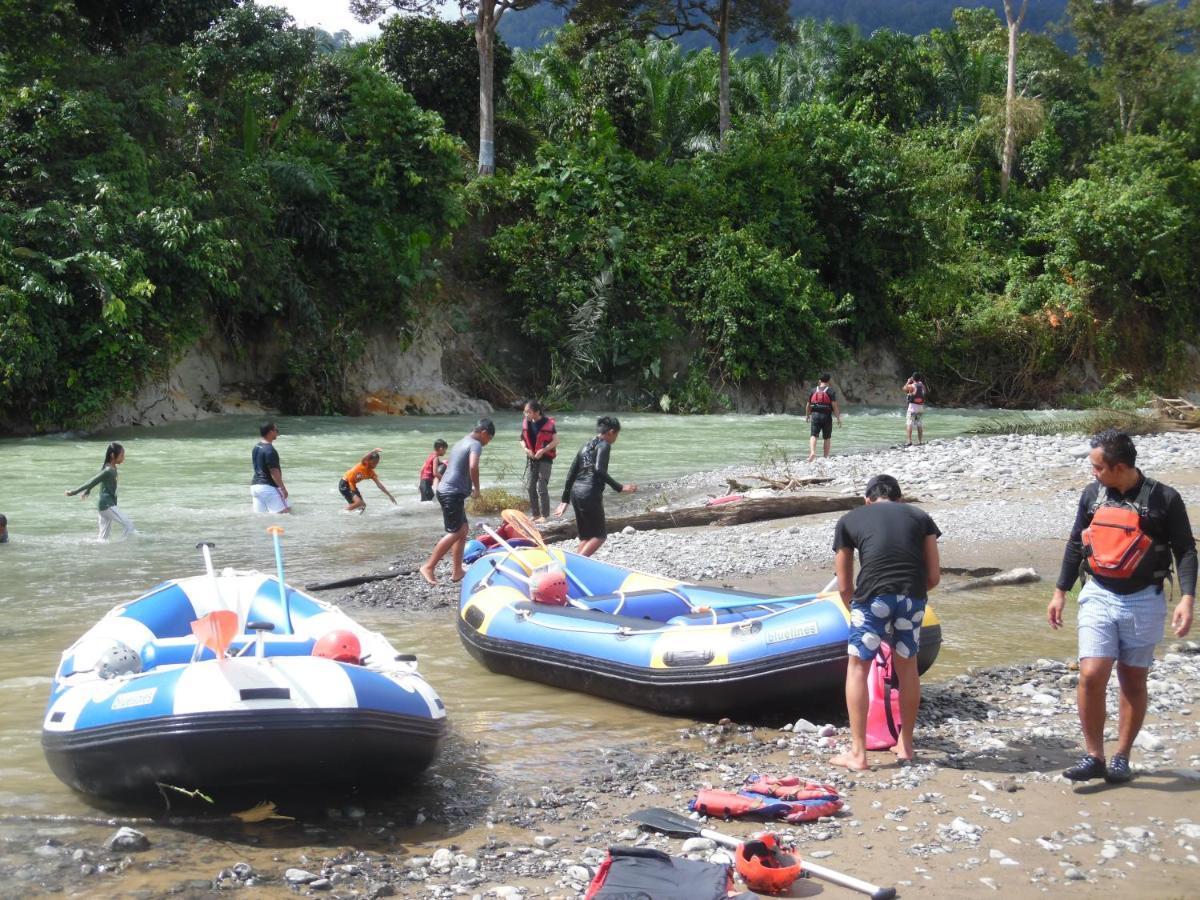 Ambow Homestay Jungle Trekking & Village Tour Bukit Lawang Extérieur photo