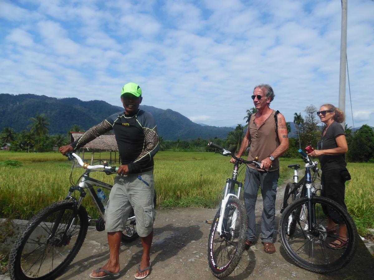 Ambow Homestay Jungle Trekking & Village Tour Bukit Lawang Extérieur photo